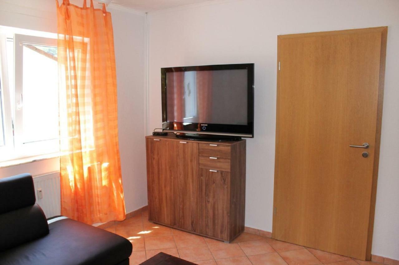 Ferienwohnung Jasmin In Schoenau Bei Heidelberg Fewo 2 เชอเนา ภายนอก รูปภาพ